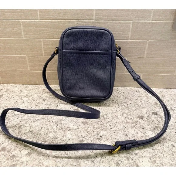 Small Classy American Leather Co. Navy Blue Crossbody Bag w/Pockets Travel - Picture 3 of 7
